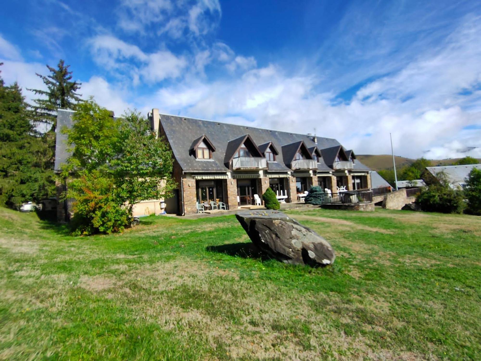 La Moraine Otel Garin Dış mekan fotoğraf